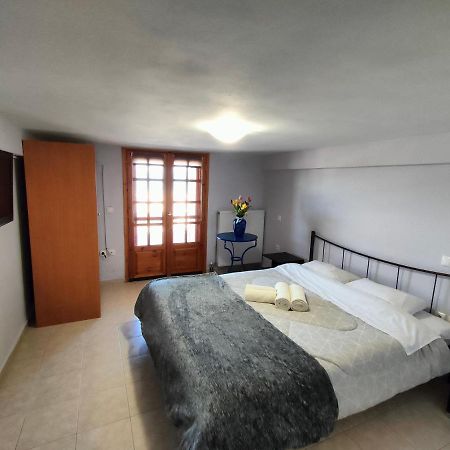 Endlesssunrise Apartment Miloi  Exterior photo
